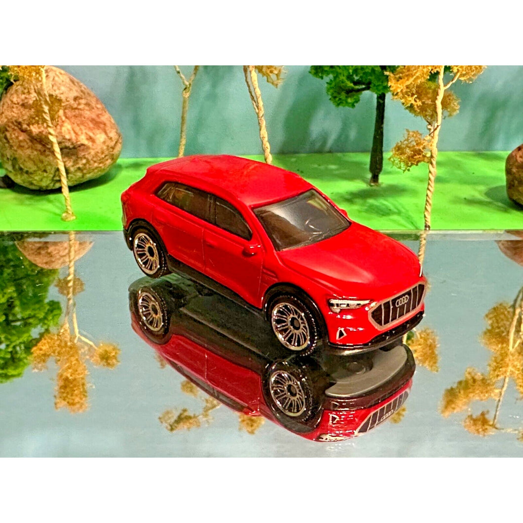 Audi E-Tron GT, 1/64 Diecast Scale Matchbox HVL60-4B10