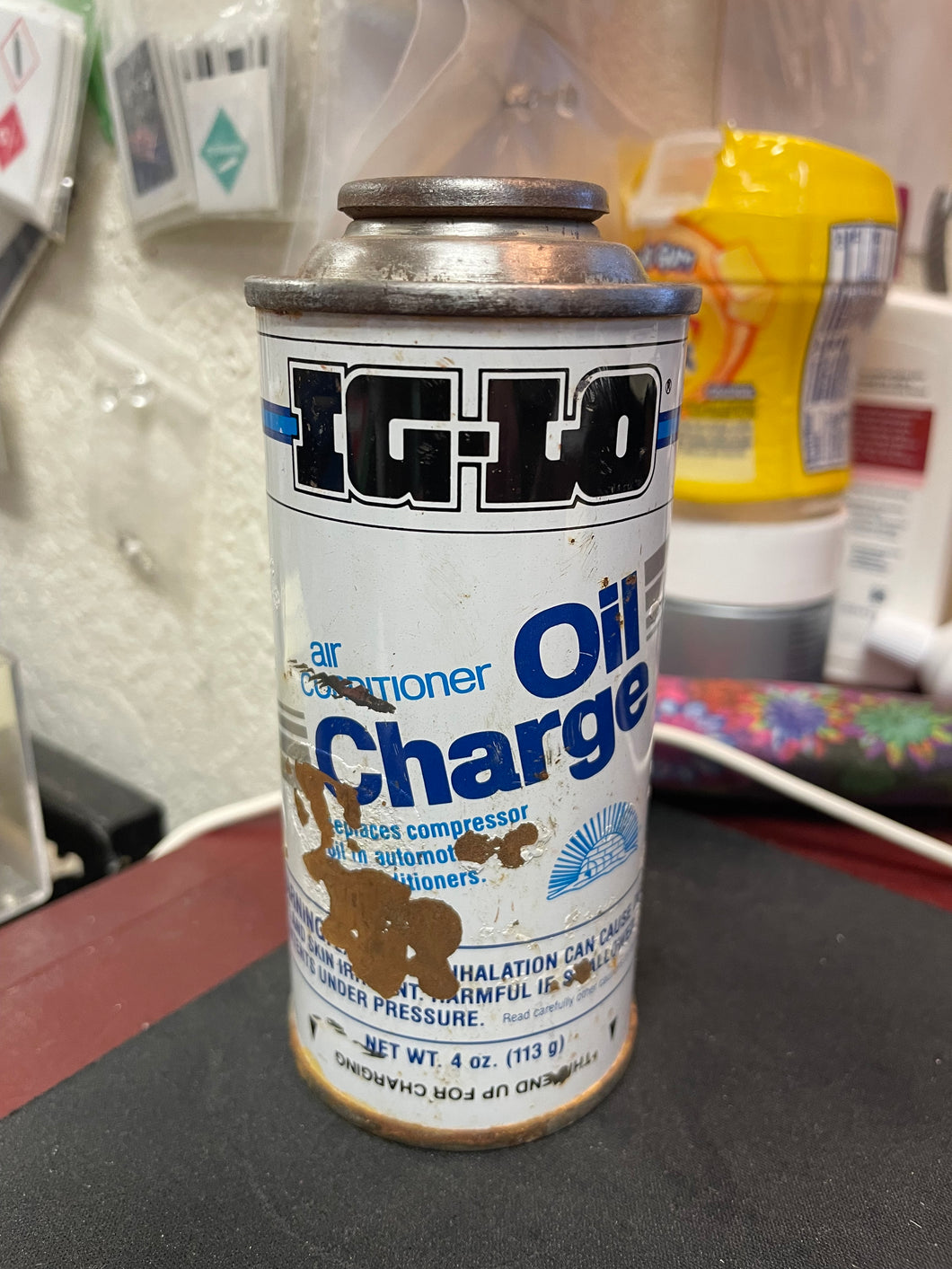 R12 Refrigerant Oil Charge, IGLOO Air Conditioner FREON 12, 4 oz. Can
