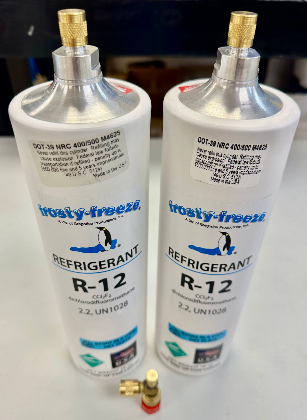 R12 Refrigerant 3 Lbs. (2) 24 oz. Cans, Virgin Fast Same Day Shipping On/Off Valve