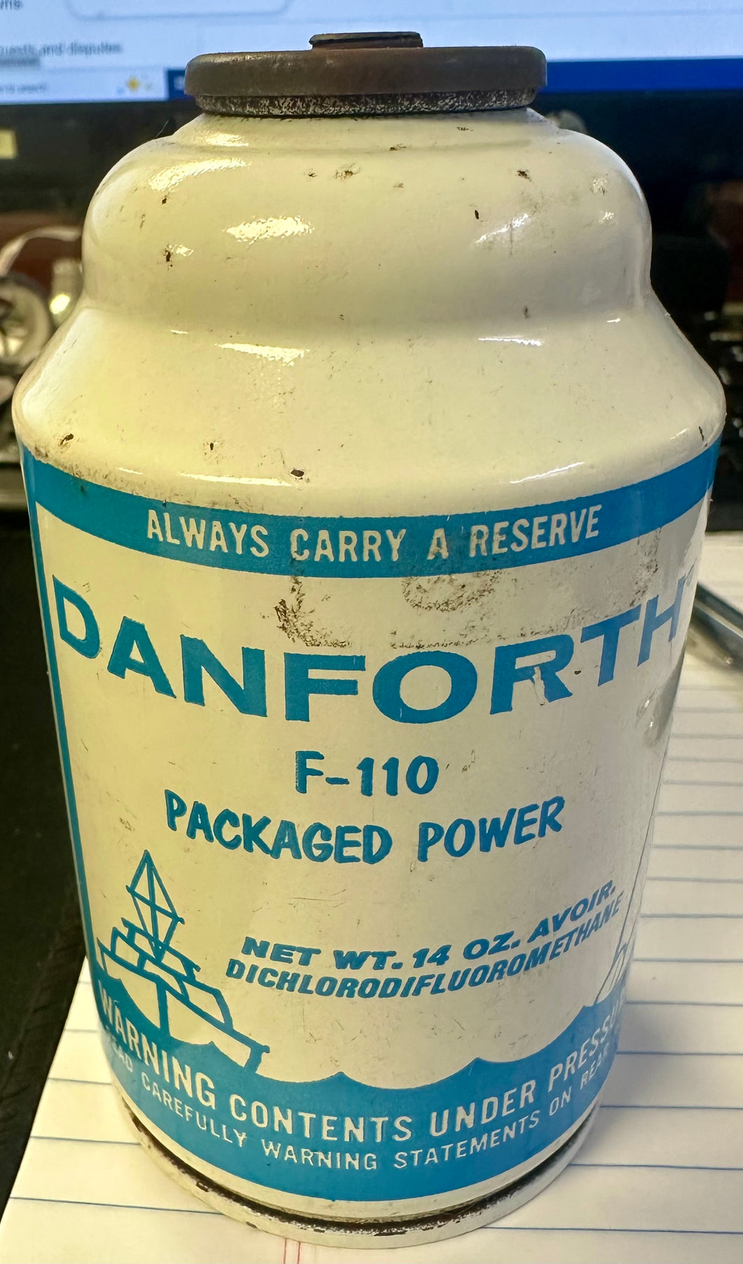 Dichlorodifluoromethane (R12) Refrigerant, 14 oz. Danforth